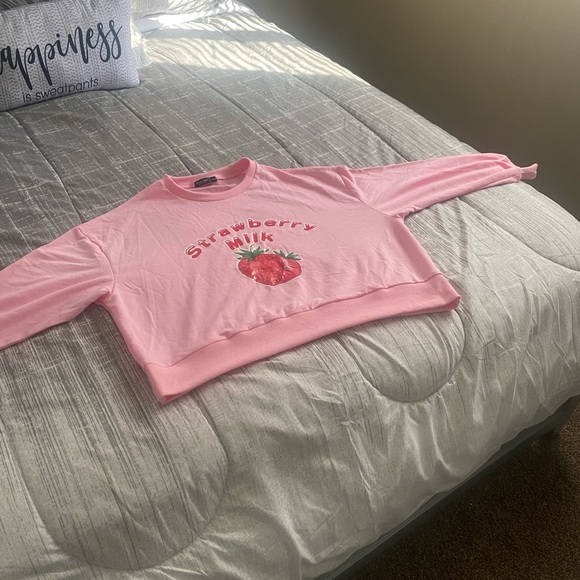 Pink sweatshirt - Picture 2 of 2